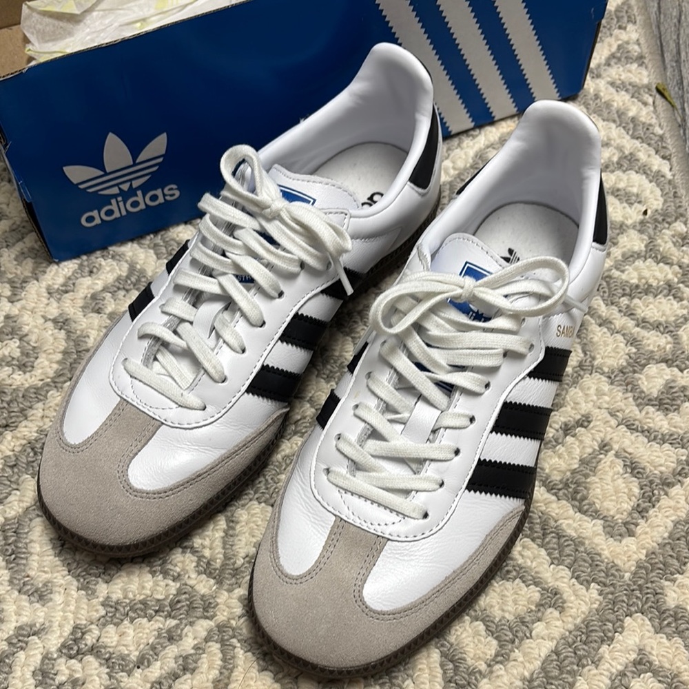 Adidas Samba White and Black Trainers